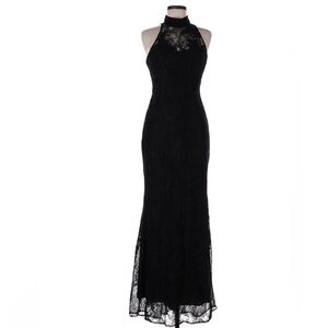 Badgley Mischka Special Event Black Lace Gown size 6